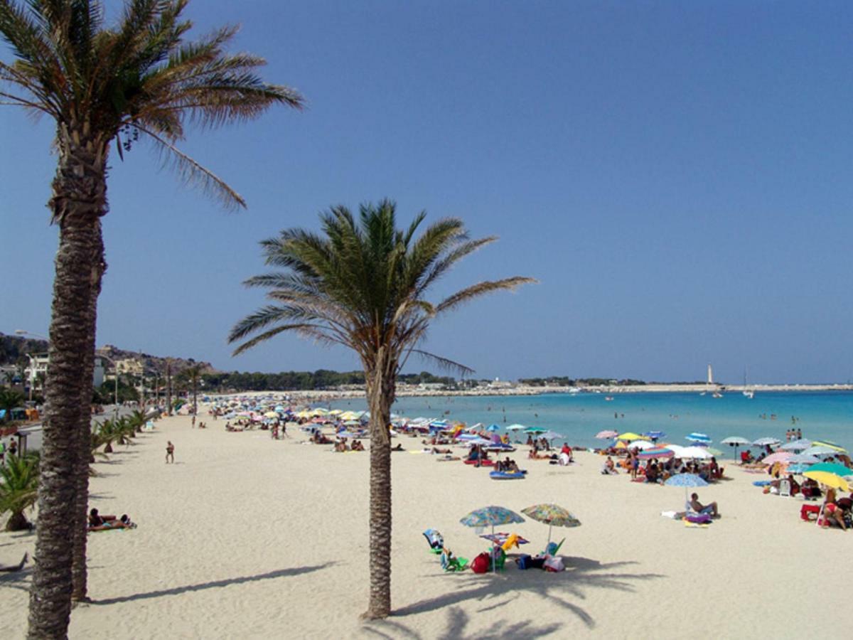 Morfino Vacanze Apartments San Vito Lo Capo Exteriör bild